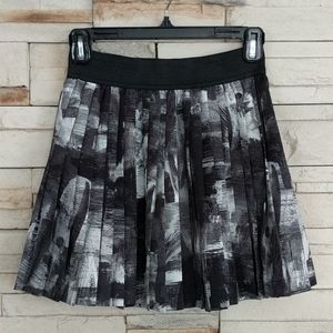 Guess Pleated Skirt